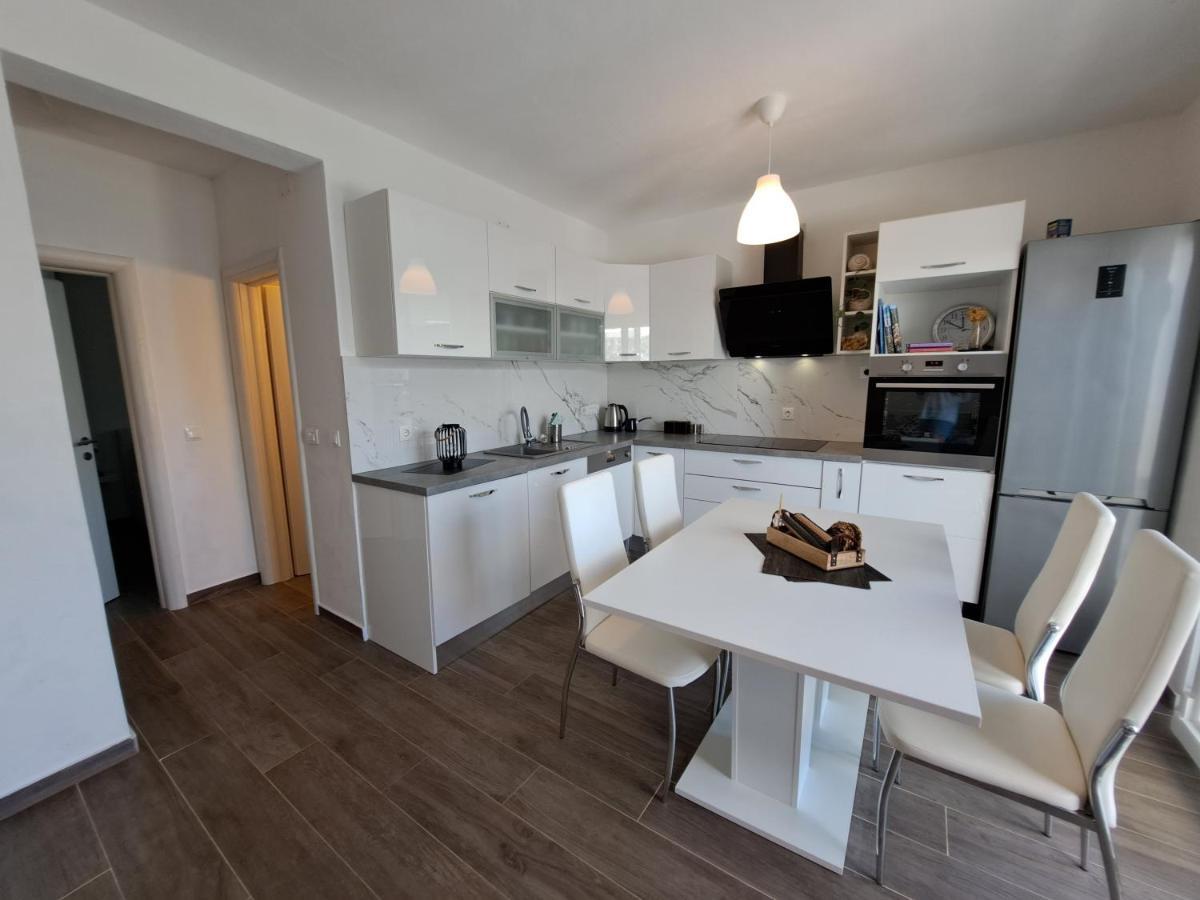 Apartman Portorus Lastovo Eksteriør billede