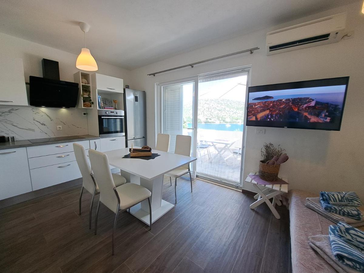 Apartman Portorus Lastovo Eksteriør billede